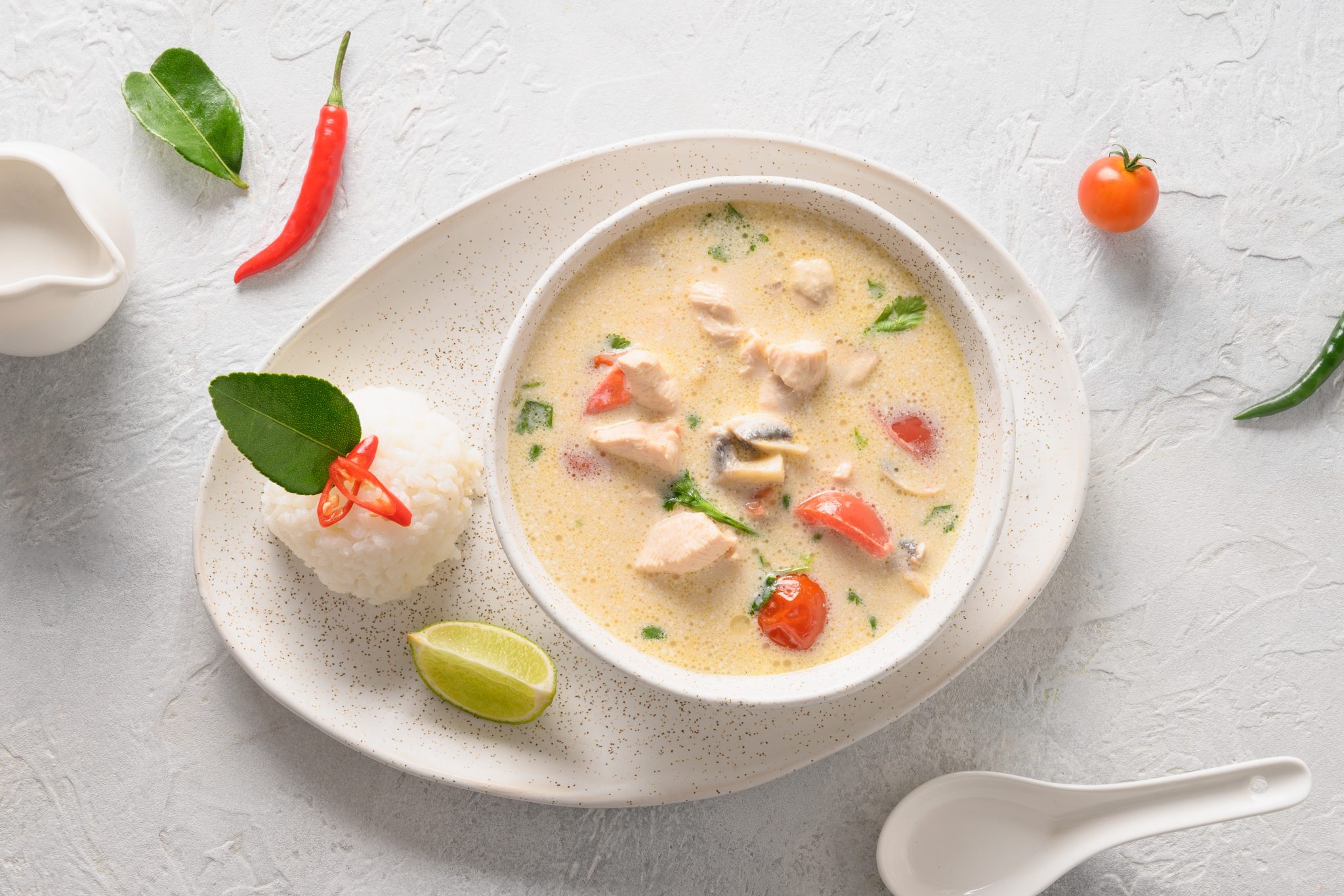 Spicy,Creamy,Coconut,Tom,Kha,Gai,Soup,With,Chicken,,Cherry